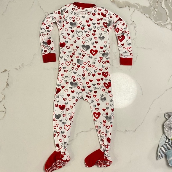 Burt’s Bees Organic Cotton Sleeper Valentine - Picture 3 of 3